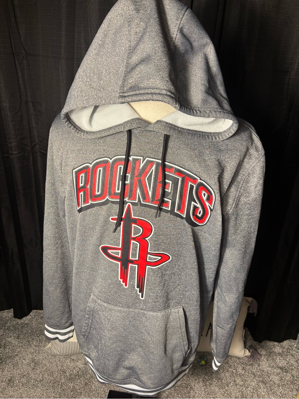 NBA Gray Rockets Pullover Hoodie with Red Logo